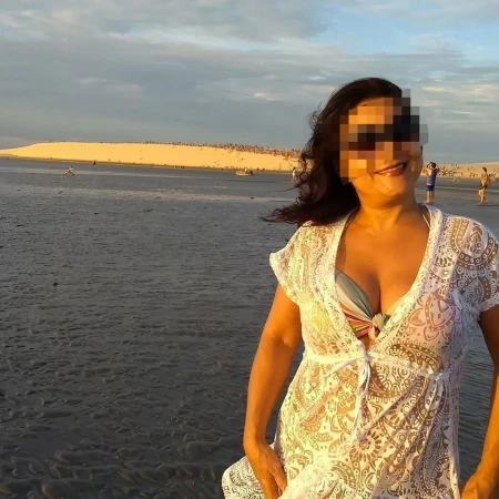 Femme adultère disponible pour nouvelles expériences sexuelles à Mulhouse
