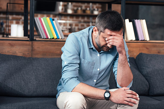 crise quarantaine homme